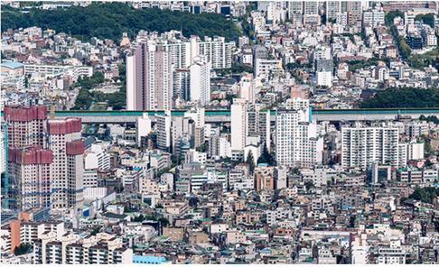 ▲ 금주 서울 아파트값은 0.02% 올랐다. 재건축이 0.07%, 일반 아파트는 0.01% 상승했다. 