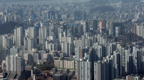 ▲ 전국 아파트 매매가와 전세가가 모두 하락했다. 서울 전세도 하락세를 이어갔다. 