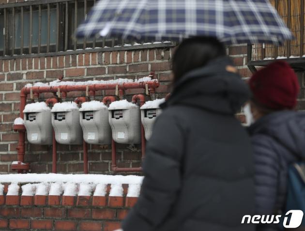 서울 시내 한 주택가에 설치된 가스 계량기의 모습. 2023.1.26/뉴스1 ⓒ News1 신웅수 기자