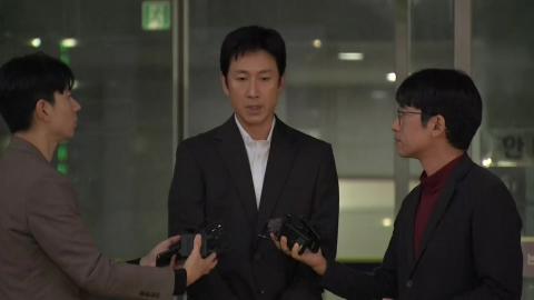 ▲ 마약 투약 혐의로 경찰에 출석한 배우 이선균. 사진=YTN 뉴스영상 캡처